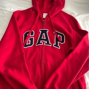 Red gap zip up